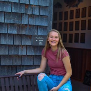 Meet your Posher, Torri